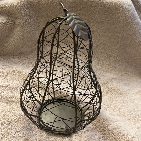 Pear Decorative potpourri holder - Picture 1 of 3